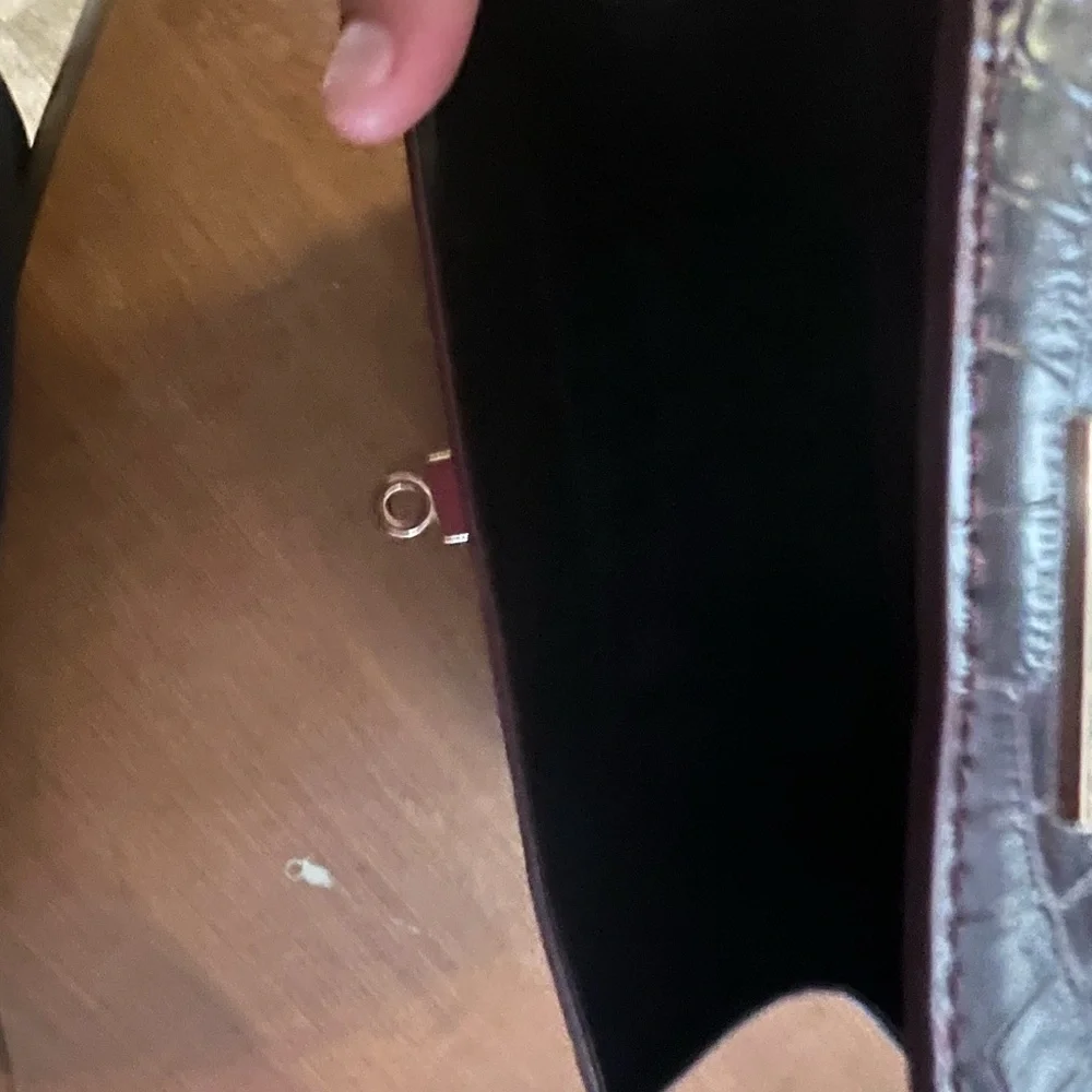 Purse - Picture 2 of 3